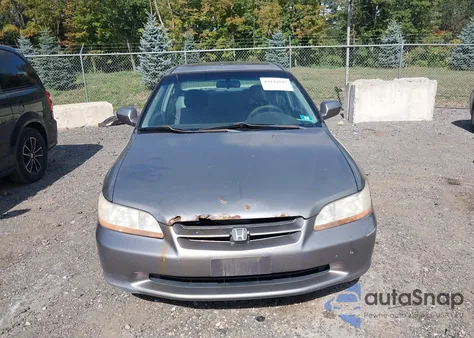 2000 Honda Accord 3.0 Ex from USA, damaged, VIN 1HGCG1656YA076623